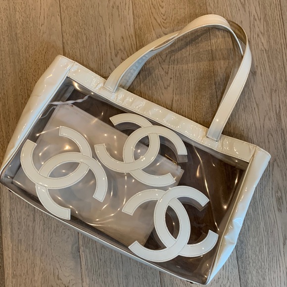 CHANEL Beach🏝️Clear Vinyl Triple CC Logo Transparent XL Shoulder Beach Tote Bag - Picture 15 of 16